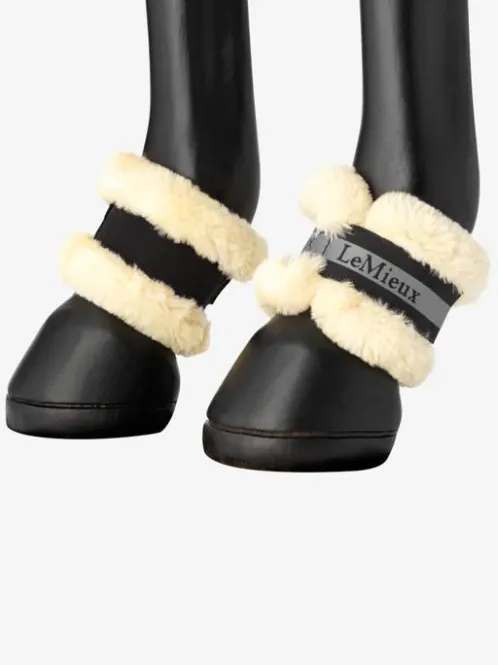 Hovedbilde LeMieux Fleece Patern Wrap 