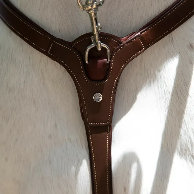 Antarès Precision Leather breastplate for double flap saddle