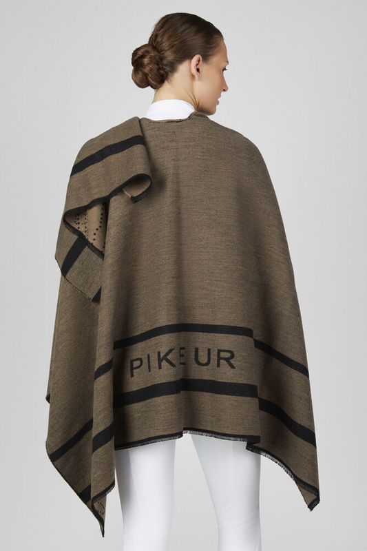 Pikeur Cape