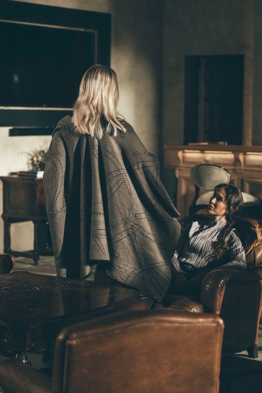 Pikeur Cape